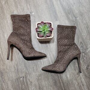 Wild Diva Ultrasuede Pull On Sock Booties Crystal Studded Sz 8.5